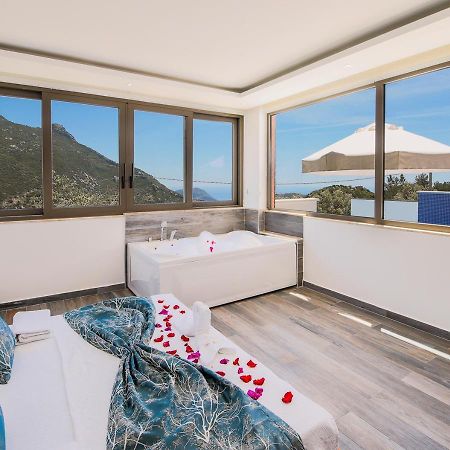 Villa 1 Sleeps 2 Honeymoon Isolated Infinity-Villa Orkide Uzumlu  Luaran gambar