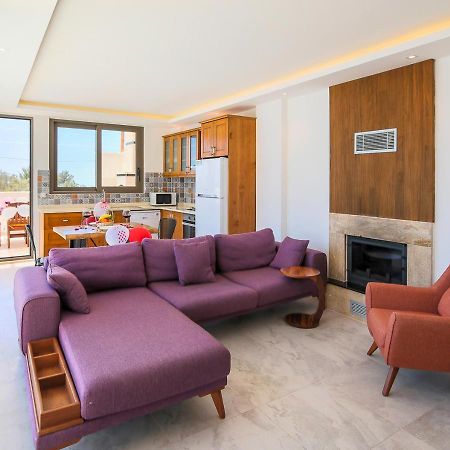 Villa 1 Sleeps 2 Honeymoon Isolated Infinity-Villa Orkide Uzumlu  Luaran gambar