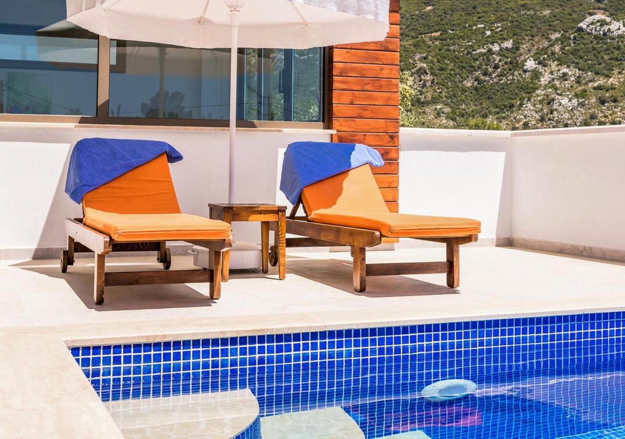 Villa 1 Sleeps 2 Honeymoon Isolated Infinity-Villa Orkide Uzumlu  Luaran gambar