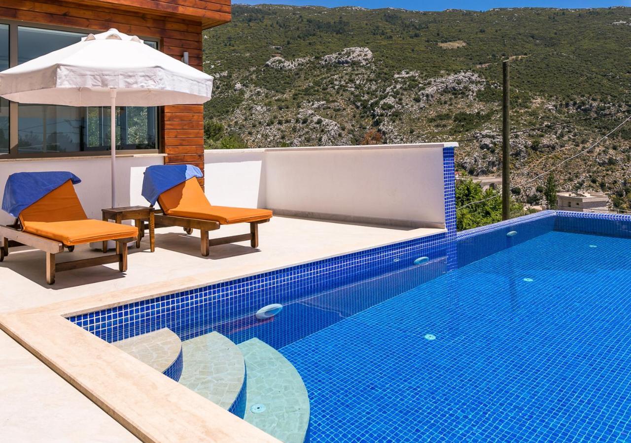 Villa 1 Sleeps 2 Honeymoon Isolated Infinity-Villa Orkide Uzumlu  Luaran gambar