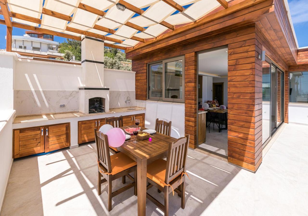 Villa 1 Sleeps 2 Honeymoon Isolated Infinity-Villa Orkide Uzumlu  Luaran gambar