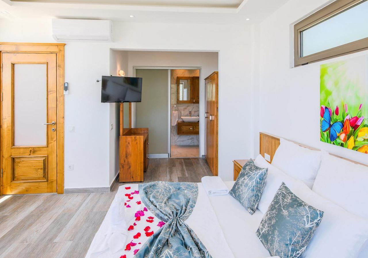 Villa 1 Sleeps 2 Honeymoon Isolated Infinity-Villa Orkide Uzumlu  Luaran gambar