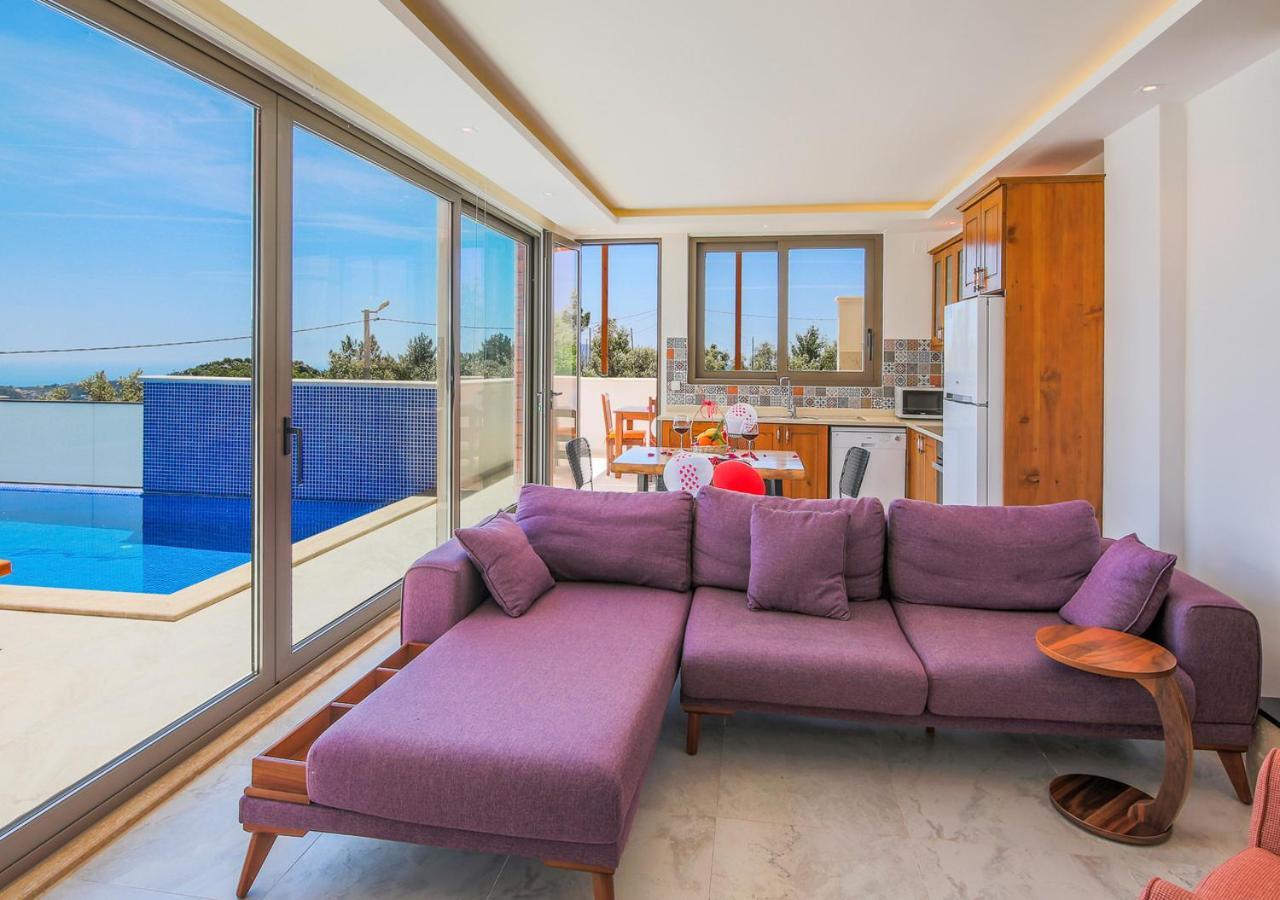 Villa 1 Sleeps 2 Honeymoon Isolated Infinity-Villa Orkide Uzumlu  Luaran gambar