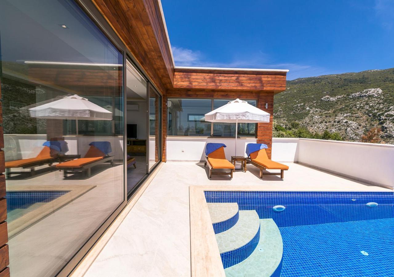 Villa 1 Sleeps 2 Honeymoon Isolated Infinity-Villa Orkide Uzumlu  Luaran gambar