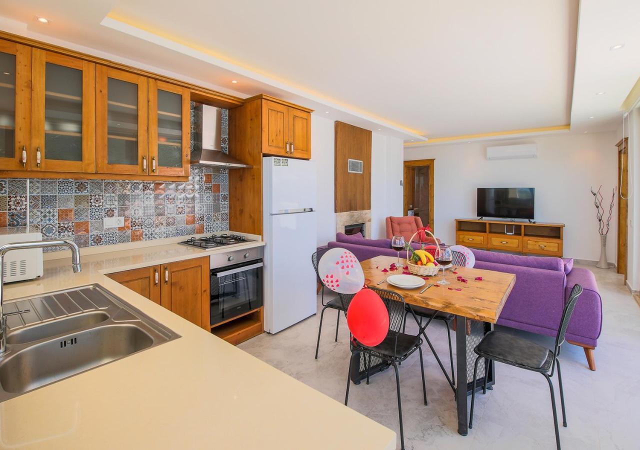 Villa 1 Sleeps 2 Honeymoon Isolated Infinity-Villa Orkide Uzumlu  Luaran gambar